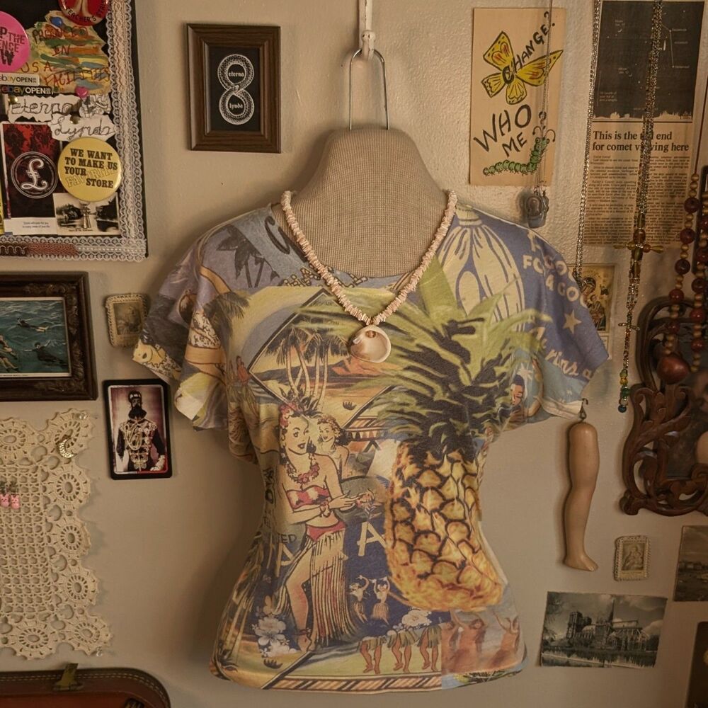 Vintage Hawaiian Graphic T-Shirt Women's XL Blue Yellow